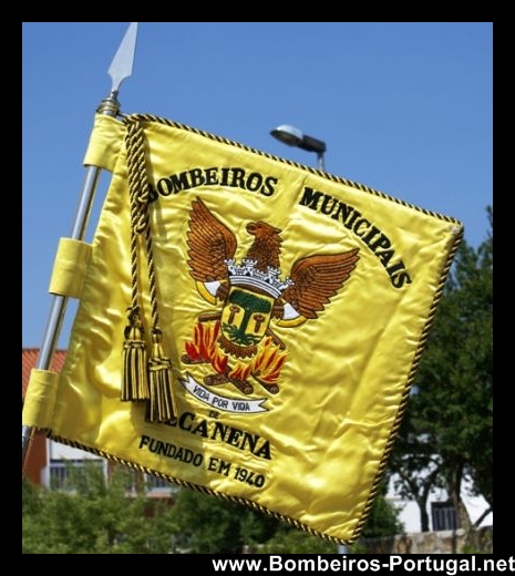 bandeira dos B.M.ALCANENA-----(fanfarra)