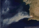 <imagem por satelite do fogo do algarve do ano 2003
